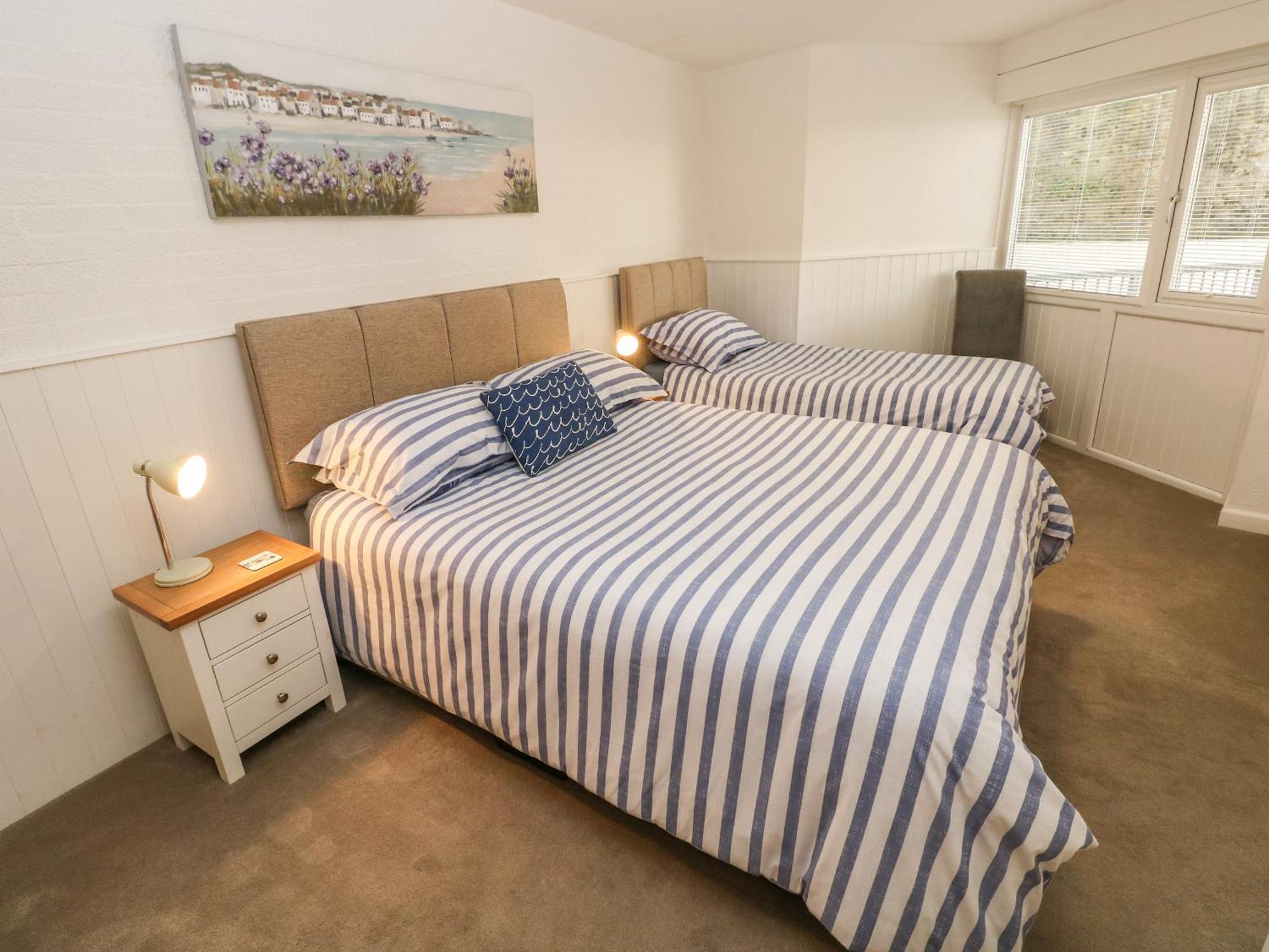 Sea Drift Apartment Tenby Bagian luar foto